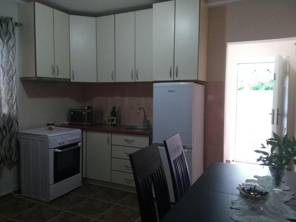 Apartmani Cuce Kotor Luaran gambar