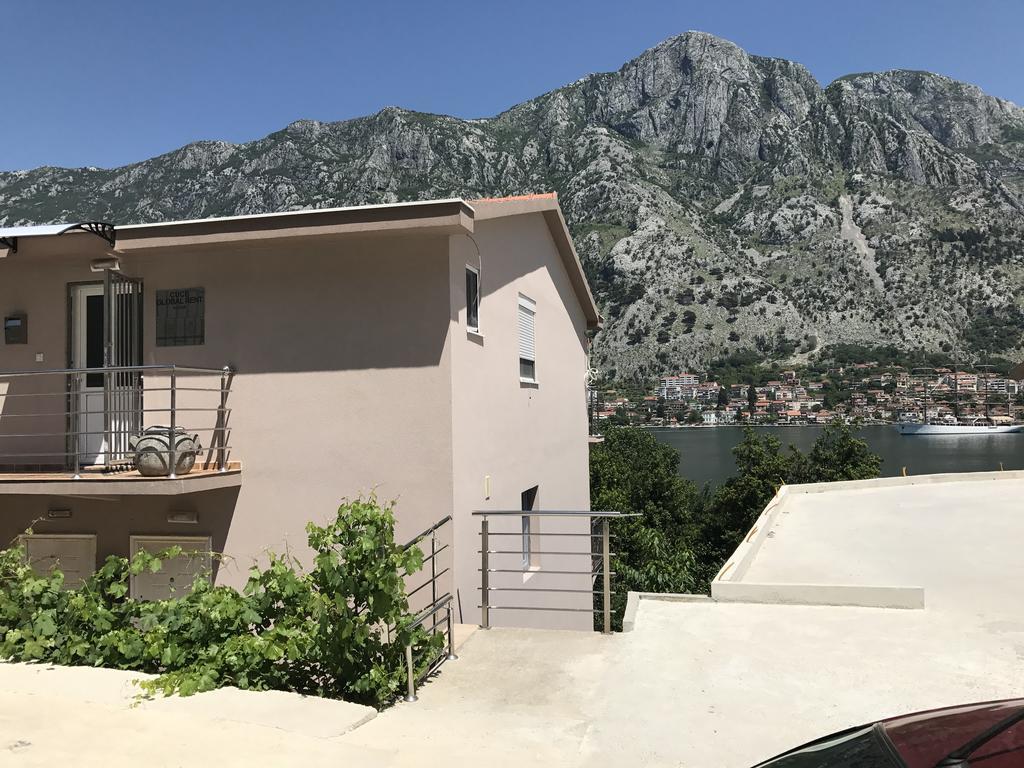 Apartmani Cuce Kotor Luaran gambar